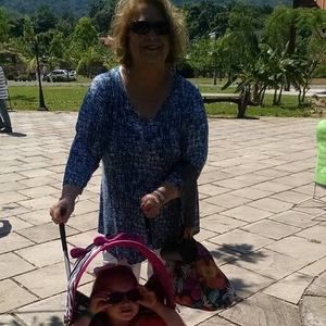 Meet your Posher, Deloris